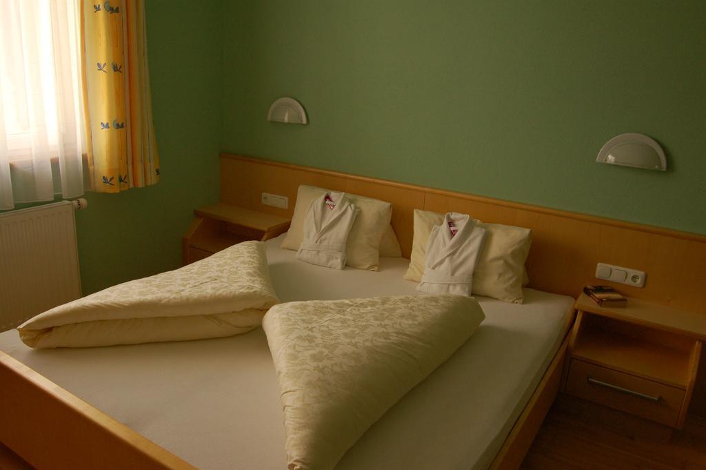 Siegele Irmgard Kappl (Landeck) Quarto foto